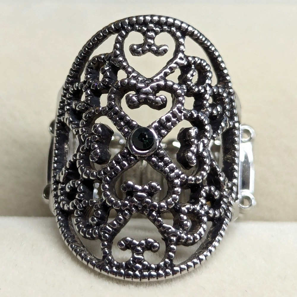 New Filigree Shield Ring SilverTone Green Rhinestone Stretch Band Plus Size Oval